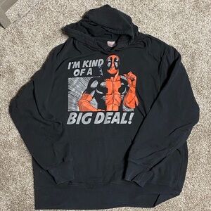 Marvel Black and Red Deadpool Hoodie XL men’s